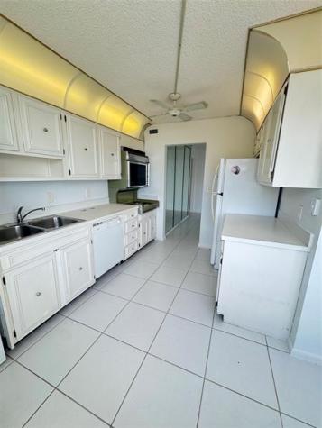 5200 N Ocean Boulevard Lauderdale By The Sea FL 33308