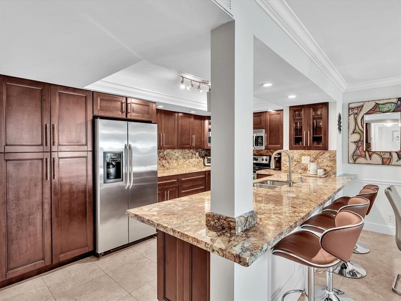 1147 Hillsboro Mile Hillsboro Beach FL 33062