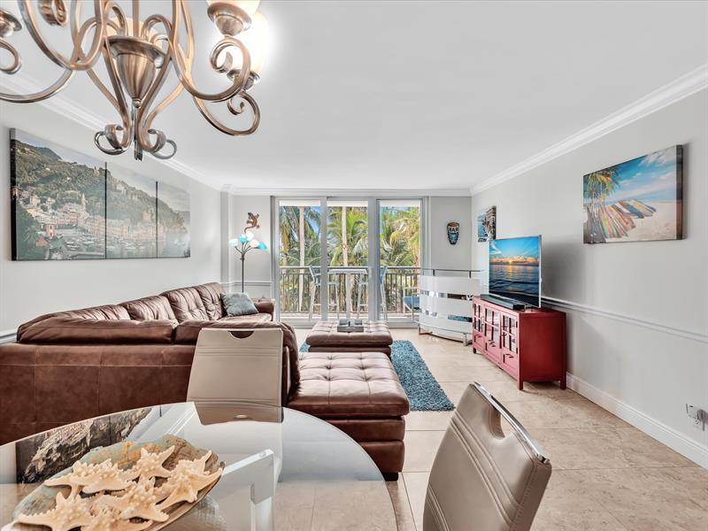 1147 Hillsboro Mile Hillsboro Beach FL 33062