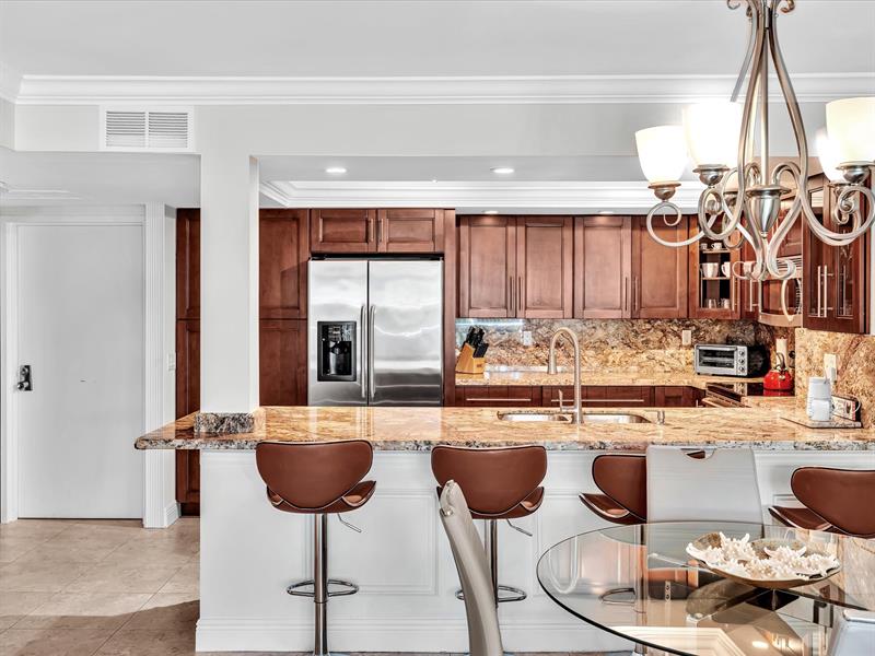 1147 Hillsboro Mile Hillsboro Beach FL 33062