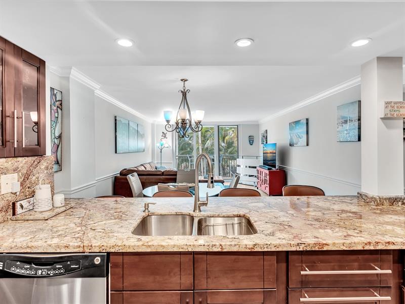 1147 Hillsboro Mile Hillsboro Beach FL 33062