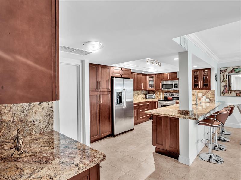 1147 Hillsboro Mile Hillsboro Beach FL 33062