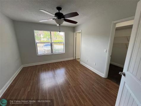 4341 W Mcnab Road Pompano Beach FL 33069