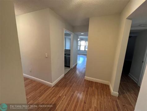 4341 W Mcnab Road Pompano Beach FL 33069