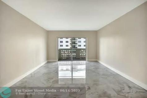 1901 S Ocean Drive Hollywood FL 33019