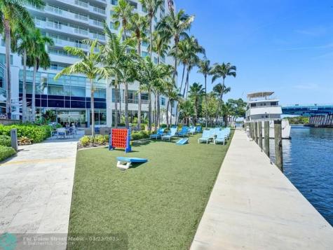 2670 E Sunrise Boulevard Fort Lauderdale FL 33304