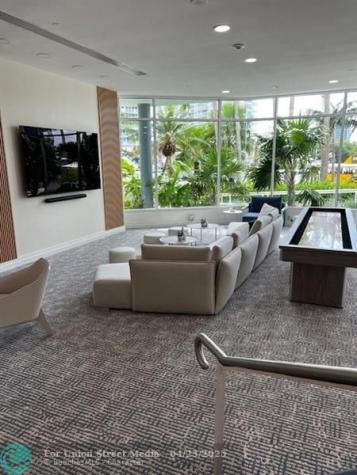 2670 E Sunrise Boulevard Fort Lauderdale FL 33304