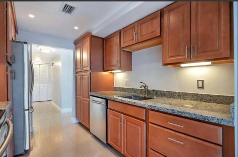 859 Jeffery Street Boca Raton FL 33487