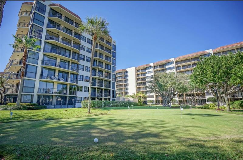 859 Jeffery Street Boca Raton FL 33487