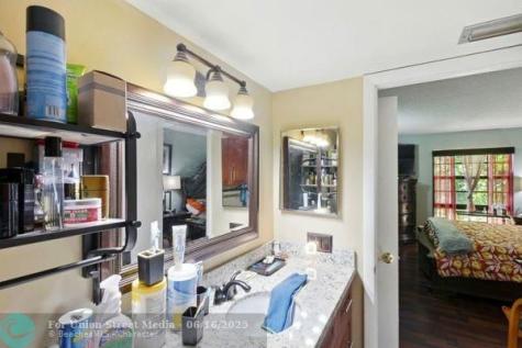 5530 NW 44th Street Lauderhill FL 33319