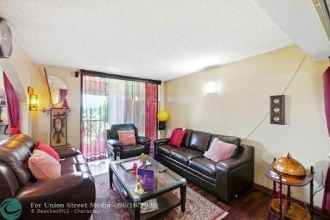 5530 NW 44th Street Lauderhill FL 33319