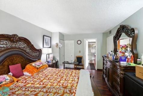 5530 NW 44th Street Lauderhill FL 33319