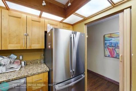 5530 NW 44th Street Lauderhill FL 33319