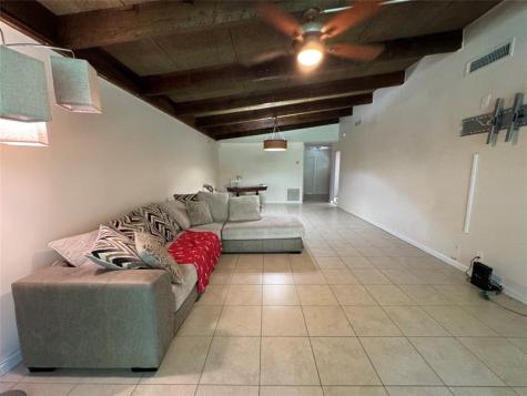956 Mockingbird Plantation FL 33324