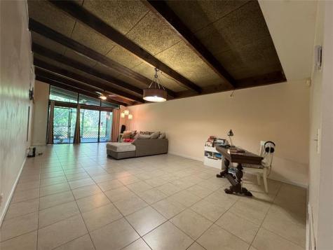 956 Mockingbird Plantation FL 33324