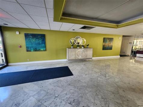 4330 Hillcrest Drive Hollywood FL 33021