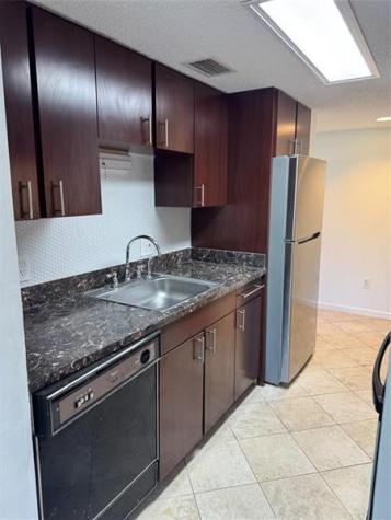 4521 W Mcnab Road Pompano Beach FL 33069