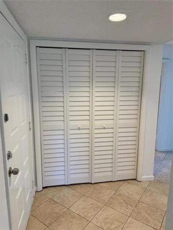 4521 W Mcnab Road Pompano Beach FL 33069