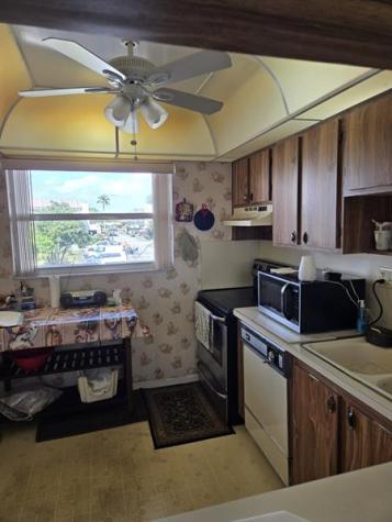 6870 Royal Palm Boulevard Margate FL 33063