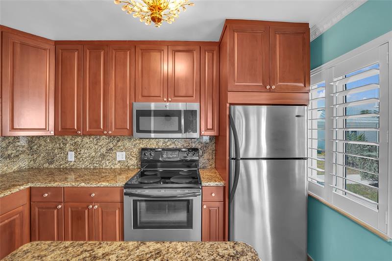 1187 Hillsboro Mile Hillsboro Beach FL 33062