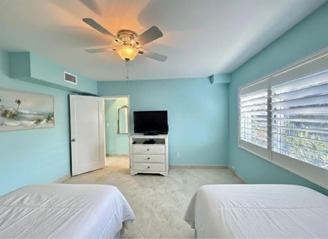 1187 Hillsboro Mile Hillsboro Beach FL 33062