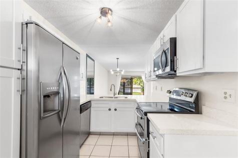 9676 W Mcnab Road Fort Lauderdale FL 33321