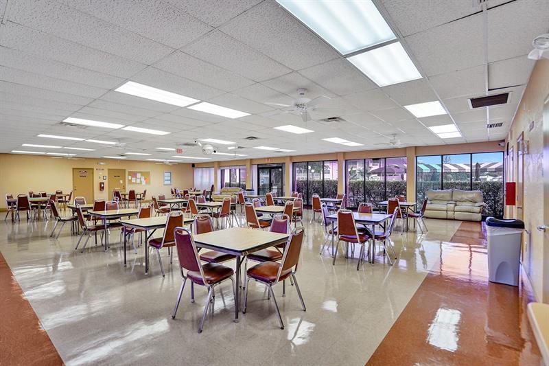 9821 Sunrise Lakes Boulevard Sunrise FL 33322