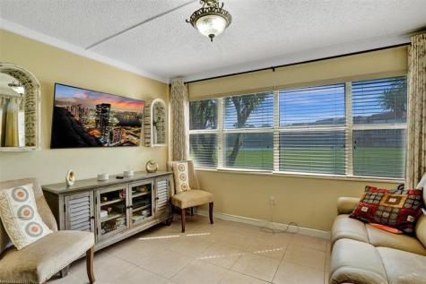 9821 Sunrise Lakes Boulevard Sunrise FL 33322