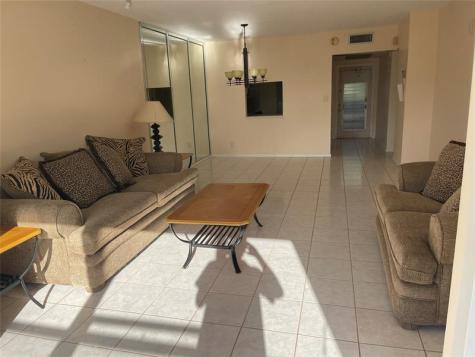 1025 Country Club Drive Margate FL 33063