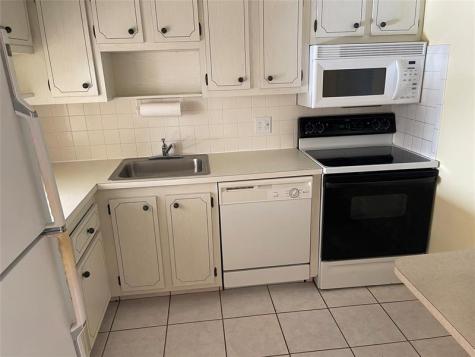 1025 Country Club Drive Margate FL 33063