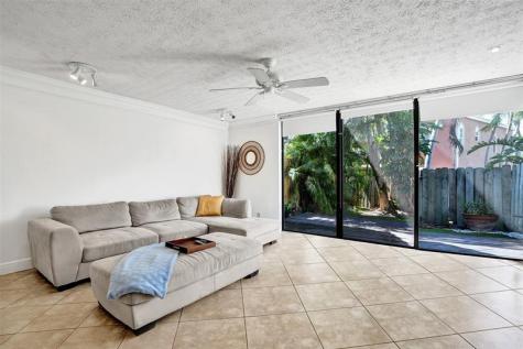 1415 S Miami Road Fort Lauderdale FL 33316