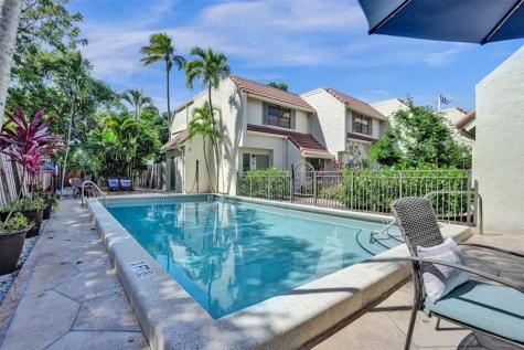 1415 S Miami Road Fort Lauderdale FL 33316
