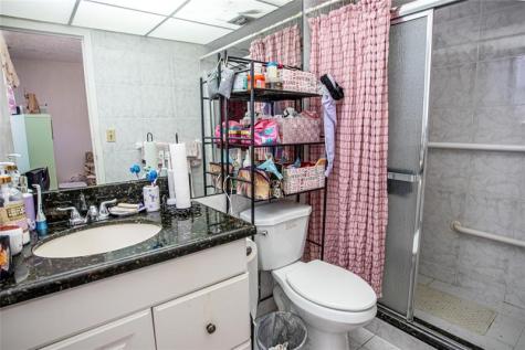 2850 Somerset Drive Lauderdale Lakes FL 33311