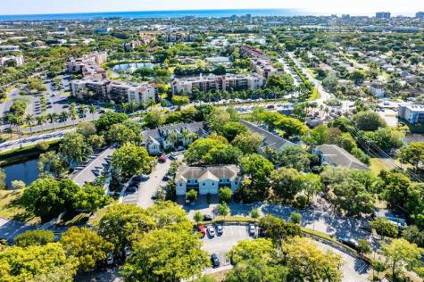 1030 Crystal Way Delray Beach FL 33444