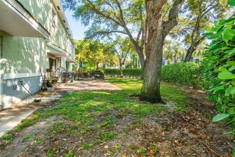 1030 Crystal Way Delray Beach FL 33444