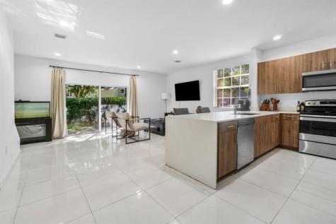 1030 Crystal Way Delray Beach FL 33444