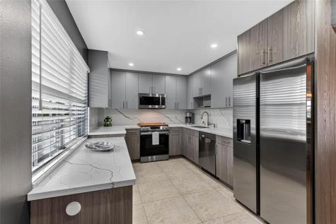 802 Cypress Grove Lane Pompano Beach FL 33069