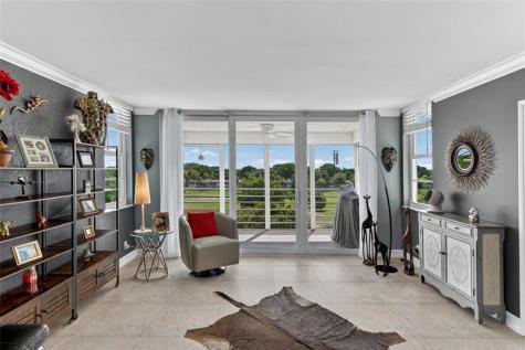 802 Cypress Grove Lane Pompano Beach FL 33069