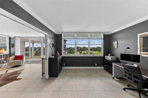 802 Cypress Grove Lane Pompano Beach FL 33069