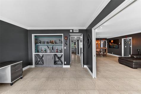 802 Cypress Grove Lane Pompano Beach FL 33069