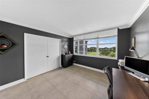 802 Cypress Grove Lane Pompano Beach FL 33069
