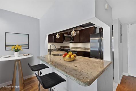 3004 NE 5th Terrace Wilton Manors FL 33334