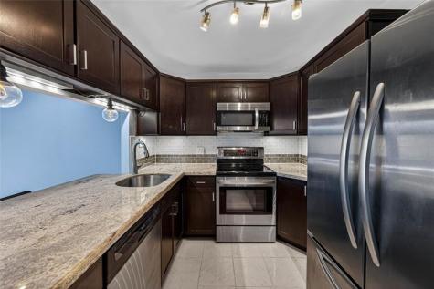 3004 NE 5th Terrace Wilton Manors FL 33334