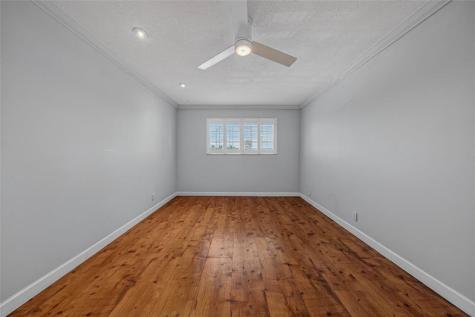 3004 NE 5th Terrace Wilton Manors FL 33334