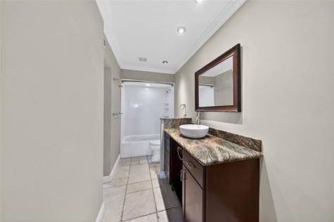 3004 NE 5th Terrace Wilton Manors FL 33334