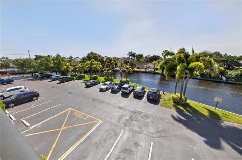 3004 NE 5th Terrace Wilton Manors FL 33334