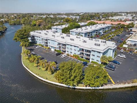 3004 NE 5th Terrace Wilton Manors FL 33334