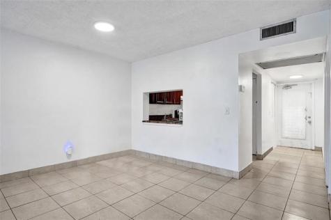 9440 Poinciana Place Davie FL 33324