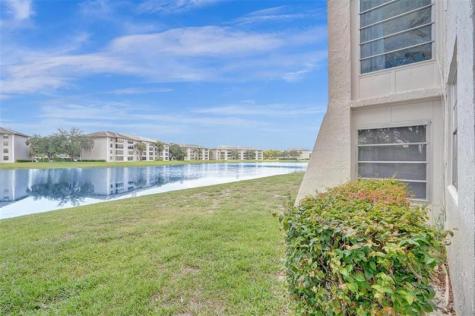 9440 Poinciana Place Davie FL 33324