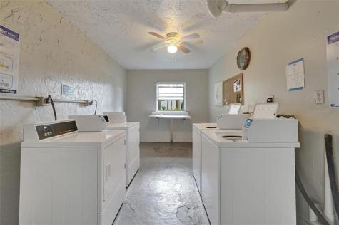 9440 Poinciana Place Davie FL 33324